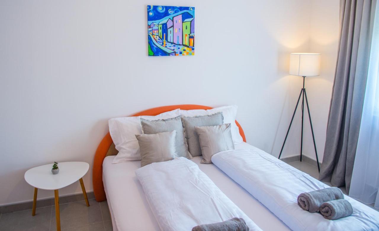 Villa Carpe Diem - With Private Pool Mostar Bagian luar foto