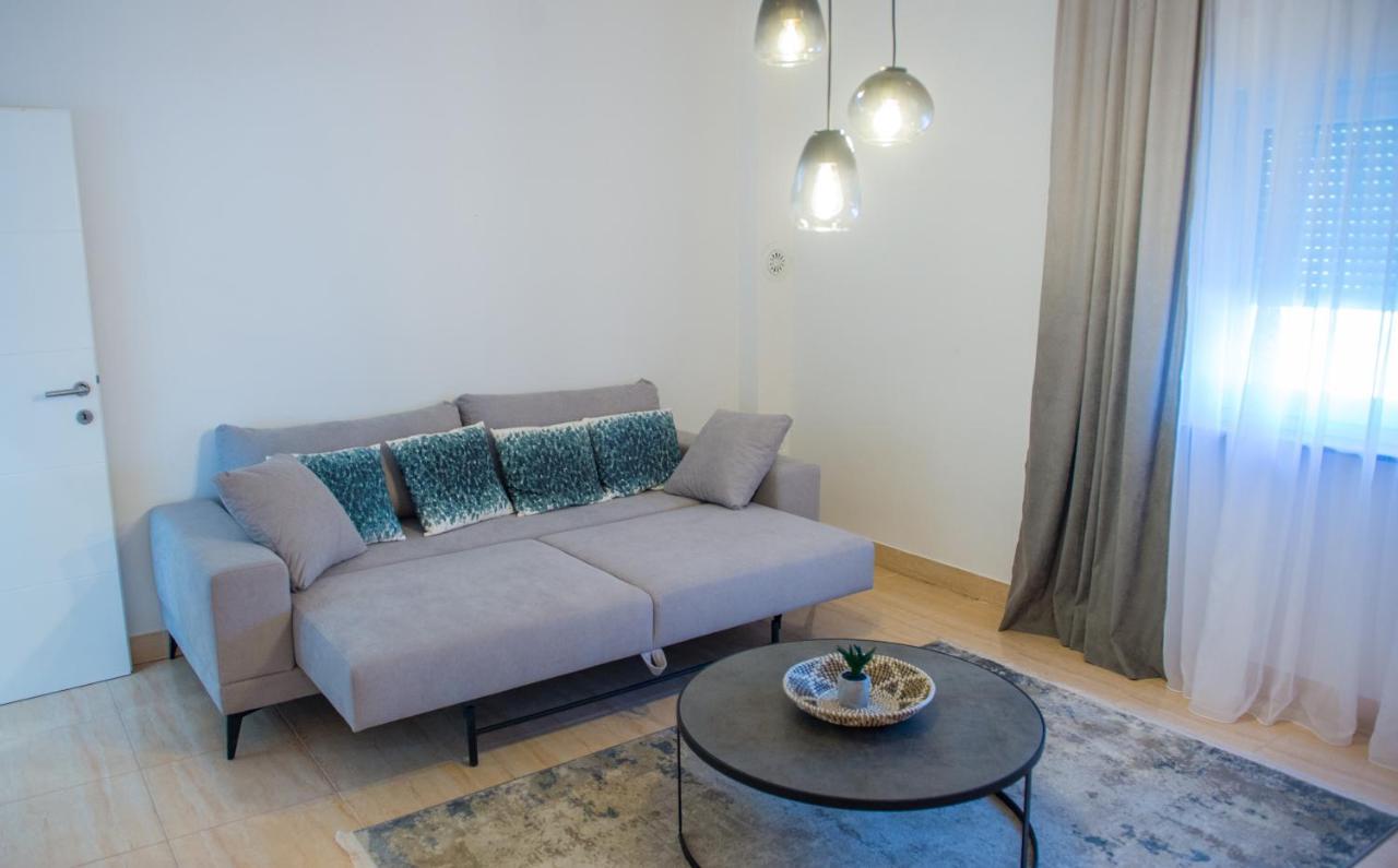 Villa Carpe Diem - With Private Pool Mostar Bagian luar foto